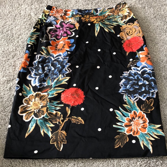 Barachi Dresses & Skirts - Baraschi Pencil skirt floral polkadot